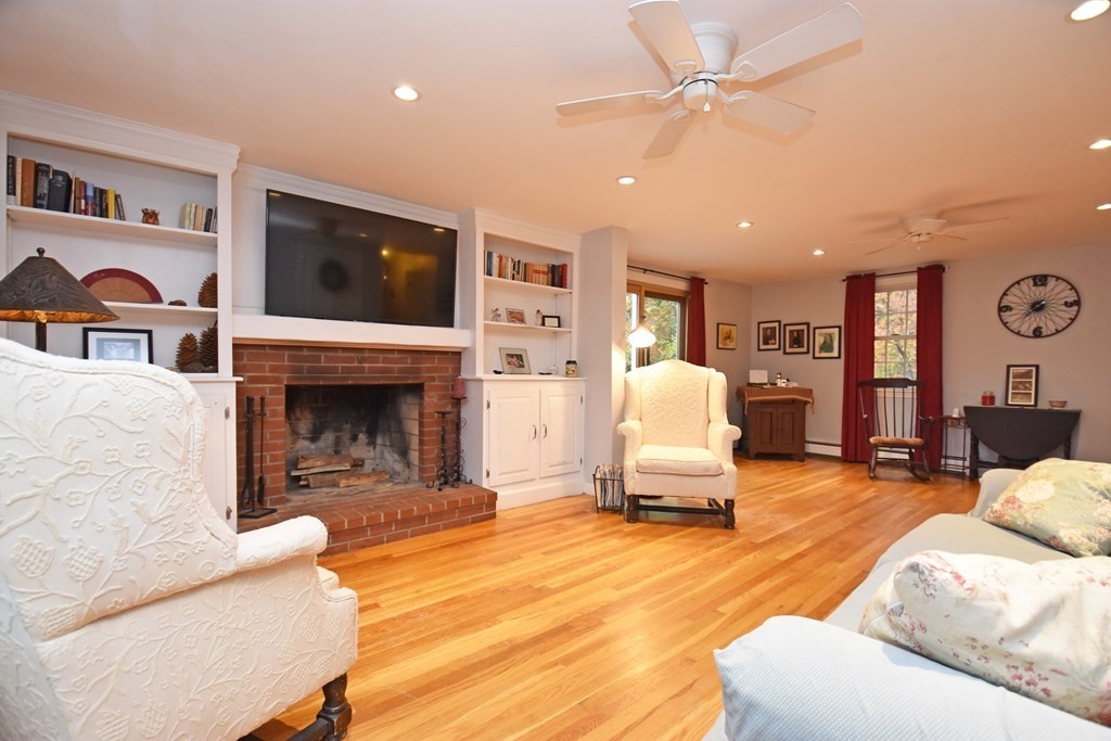 143 Littleton Road Chelmsford, MA 01824 - Photo 2 of 34 Gallery Image 2