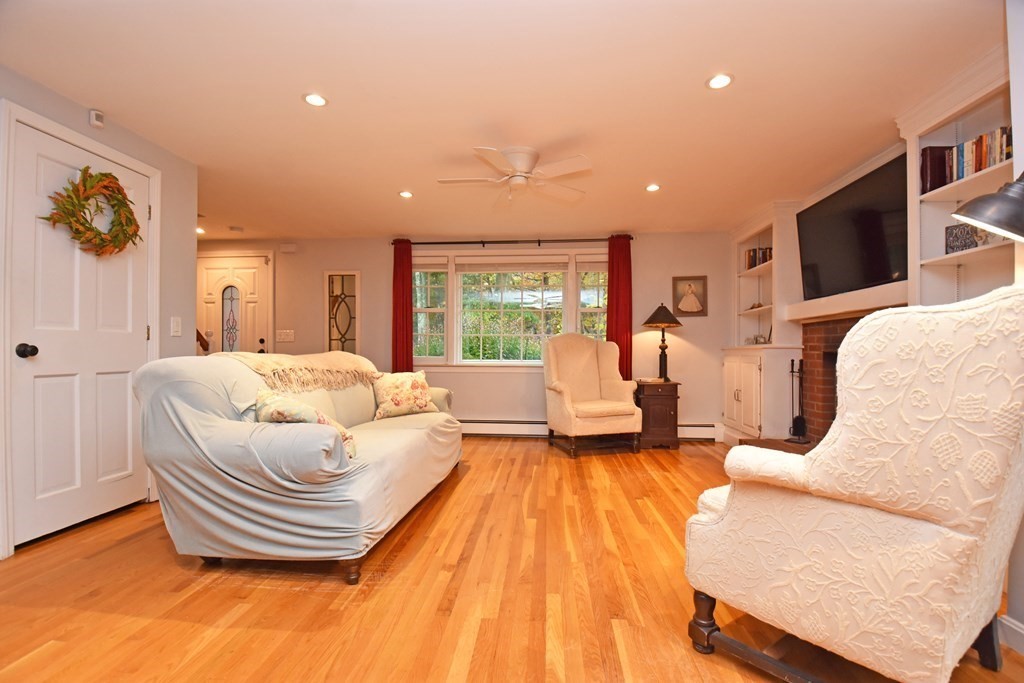 143 Littleton Road Chelmsford, MA 01824 - Photo 3 of 34 Gallery Image 3