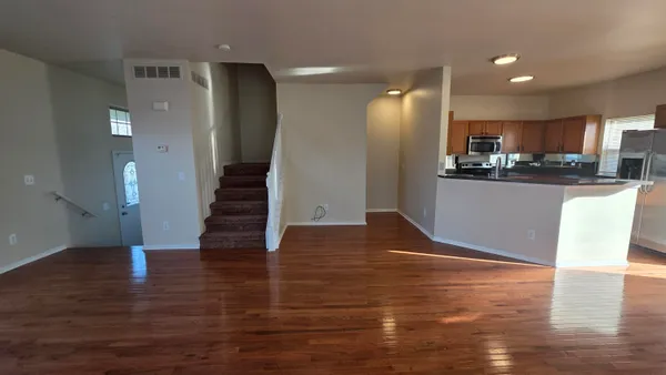 $2,500 | 1449 Beachland Boulevard, Waterford, MI 48328