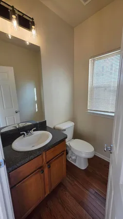 $2,500 | 1449 Beachland Boulevard, Waterford, MI 48328