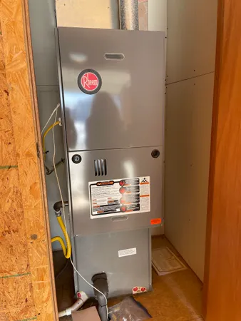 $199,900 | 202 West Albro Street, Unit 2, Claflin, KS 67525