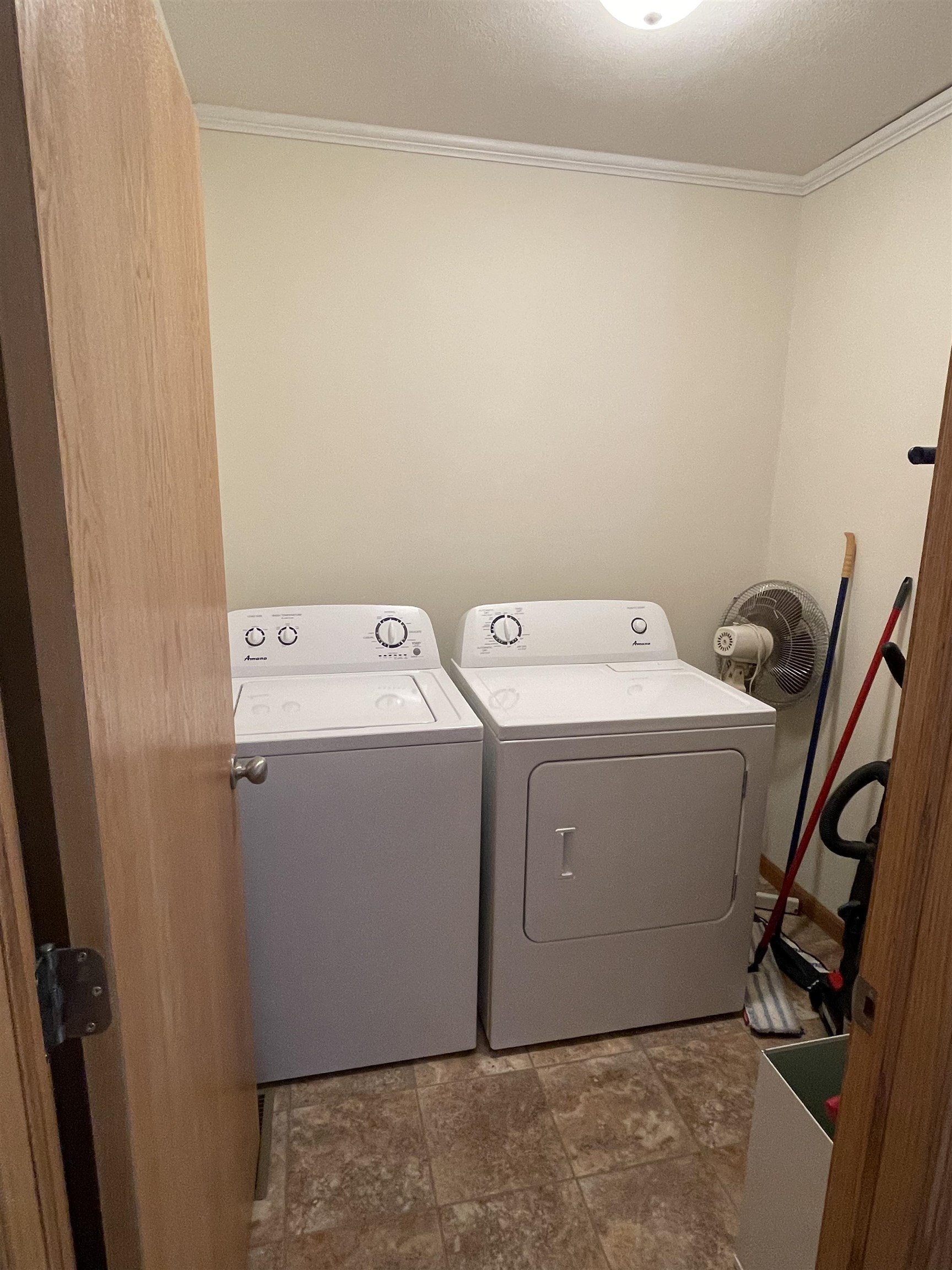 202 West Albro Street, Unit 2 Claflin, KS 67525 - Photo 19 of 31