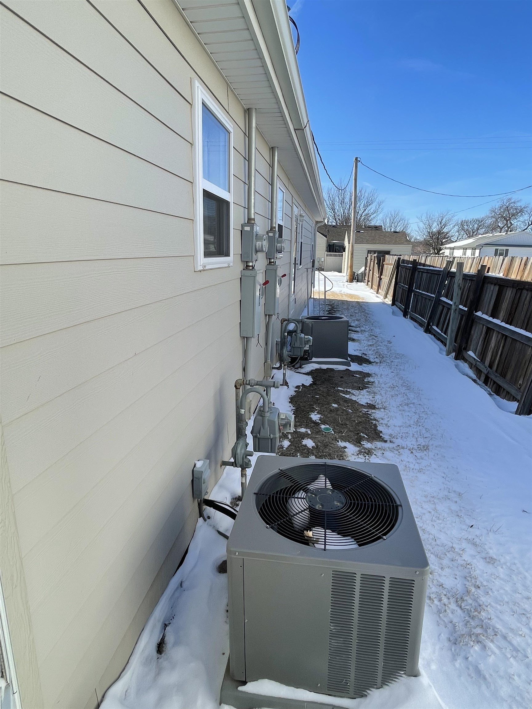 202 West Albro Street, Unit 2 Claflin, KS 67525 - Photo 20 of 31