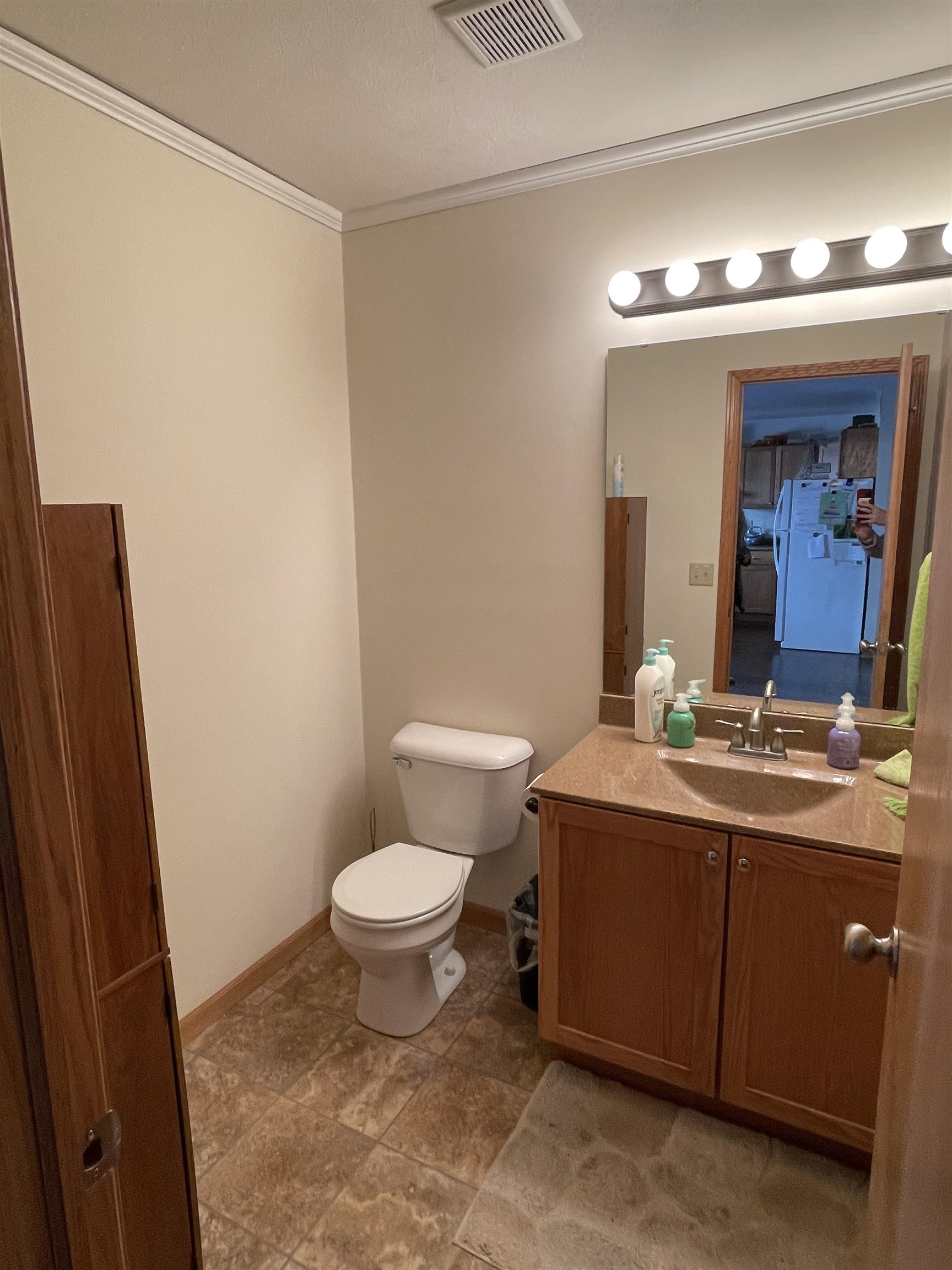 202 West Albro Street, Unit 2 Claflin, KS 67525 - Photo 26 of 31