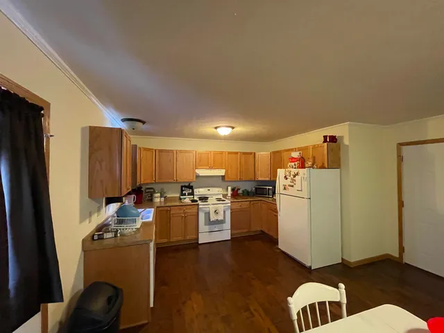 $199,900 | 202 West Albro Street, Unit 2, Claflin, KS 67525