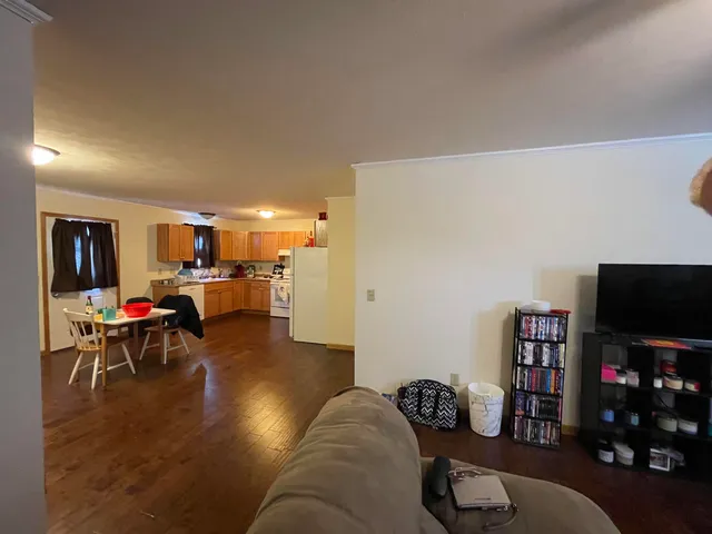 $199,900 | 202 West Albro Street, Unit 2, Claflin, KS 67525