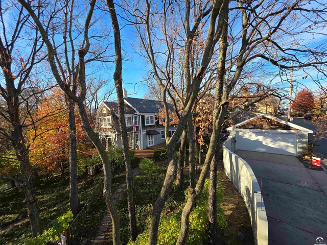 $1,050,000 | 1616 Louisiana Street, Lawrence, KS 66044