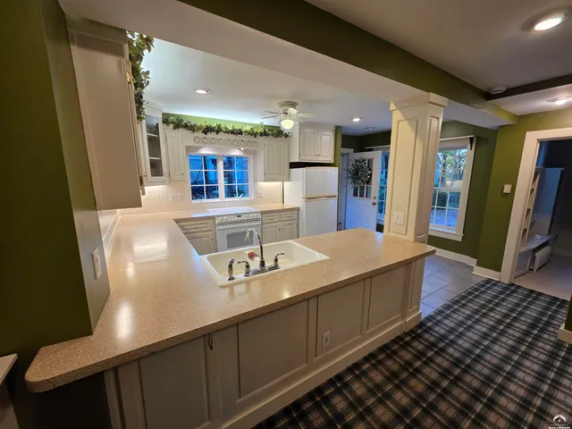 $1,050,000 | 1616 Louisiana Street, Lawrence, KS 66044