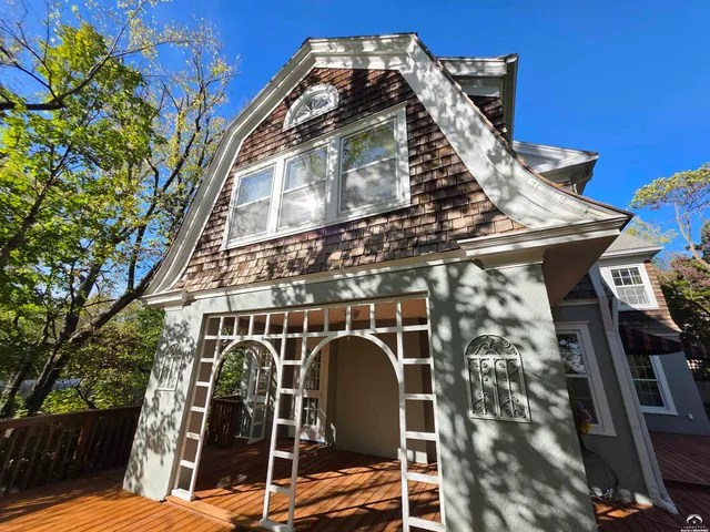 $1,050,000 | 1616 Louisiana Street, Lawrence, KS 66044