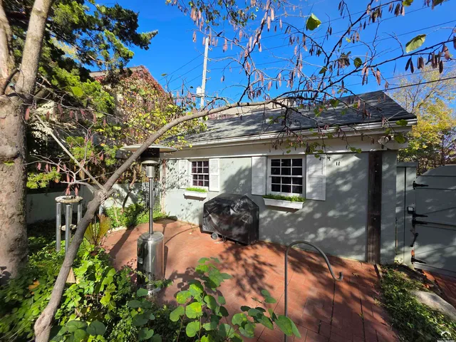 $1,050,000 | 1616 Louisiana Street, Lawrence, KS 66044