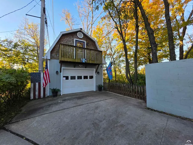 $1,050,000 | 1616 Louisiana Street, Lawrence, KS 66044