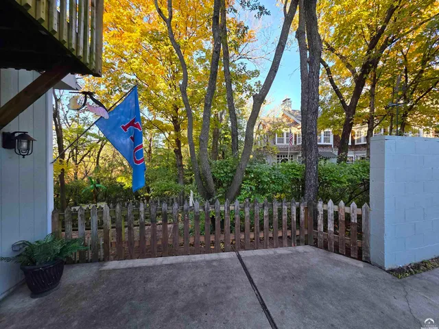 $1,050,000 | 1616 Louisiana Street, Lawrence, KS 66044