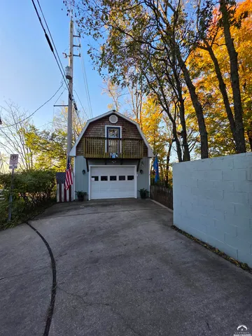 $1,050,000 | 1616 Louisiana Street, Lawrence, KS 66044