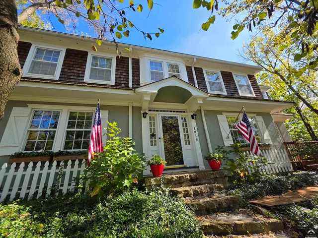 $1,050,000 | 1616 Louisiana Street, Lawrence, KS 66044