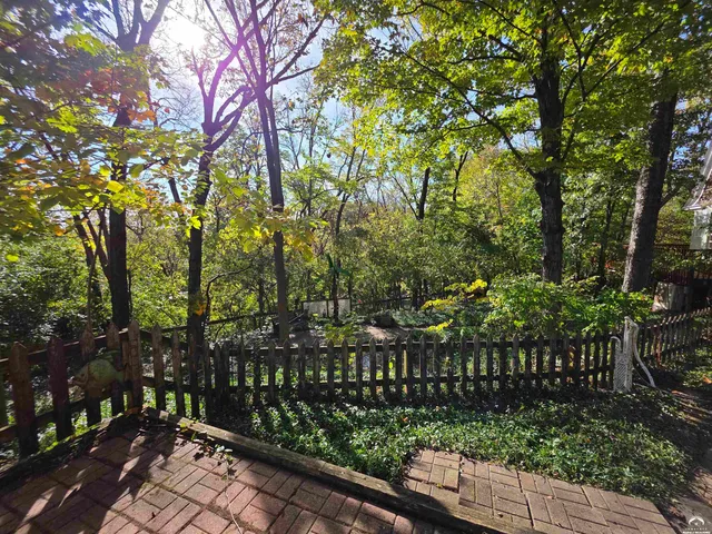 $1,050,000 | 1616 Louisiana Street, Lawrence, KS 66044