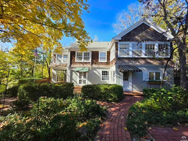 $1,050,000 | 1616 Louisiana Street, Lawrence, KS 66044