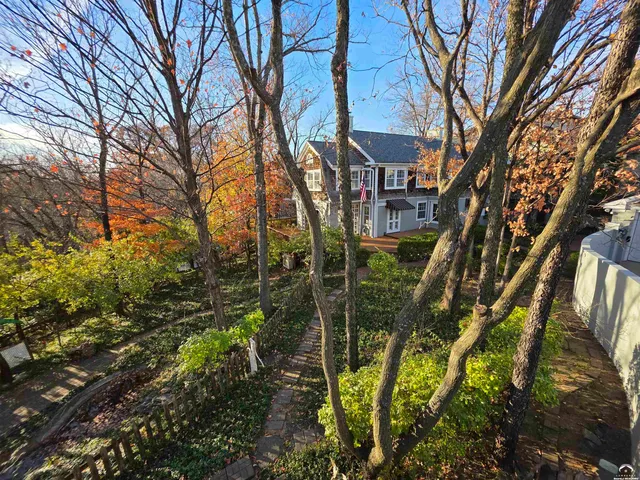 $1,050,000 | 1616 Louisiana Street, Lawrence, KS 66044