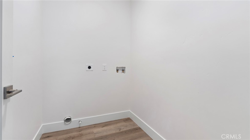 358 South Halcyon Road Arroyo Grande, CA 93420 - Photo 29 of 32 a view of a small space