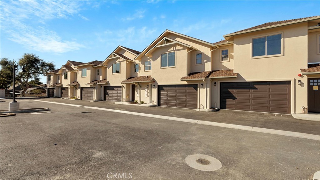 358 South Halcyon Road Arroyo Grande, CA 93420 - Photo 4 of 32 front view of a house with a street