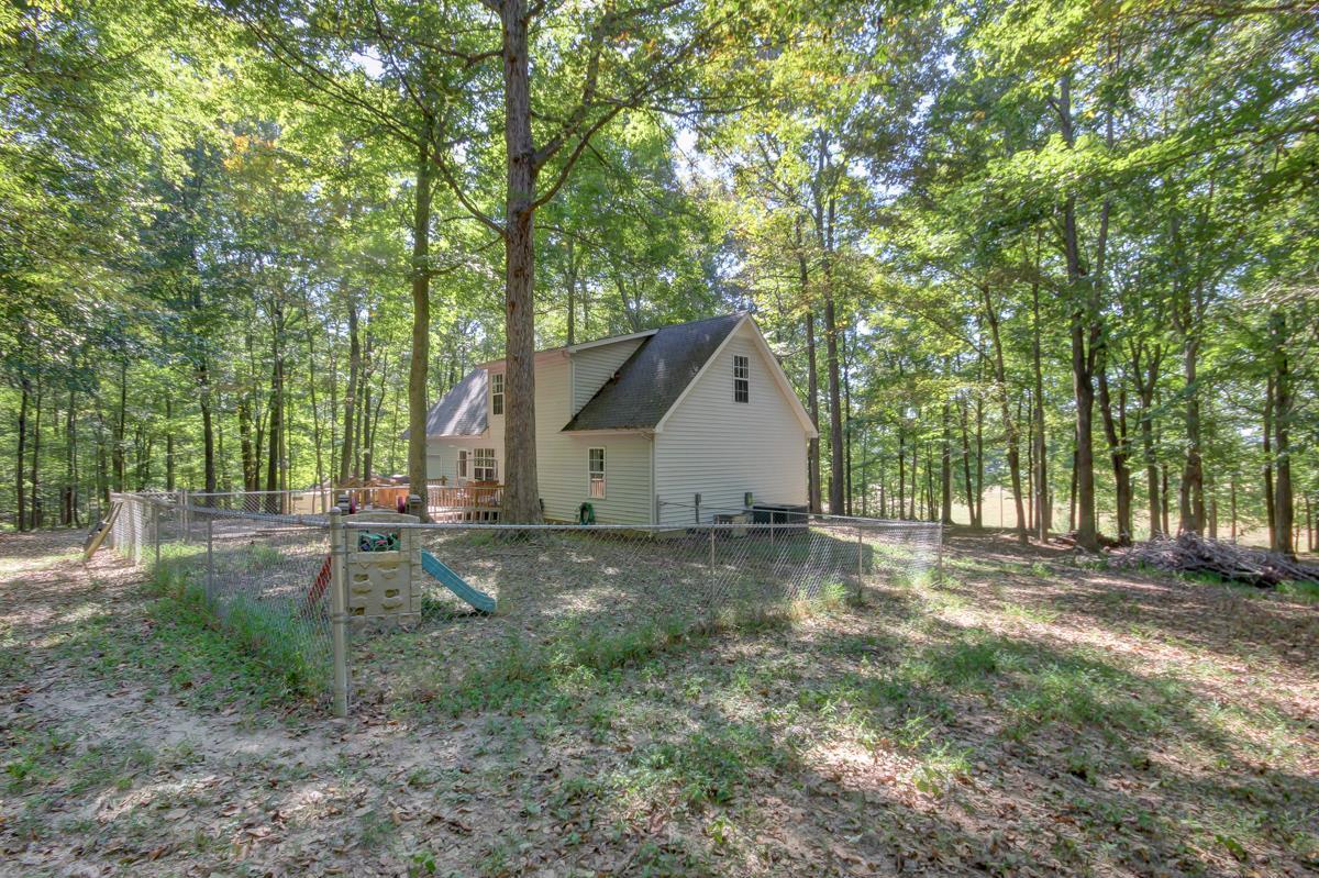 2435 Patterson Road Woodlawn, TN 37191 - Photo 12 of 17 Gallery Image 12