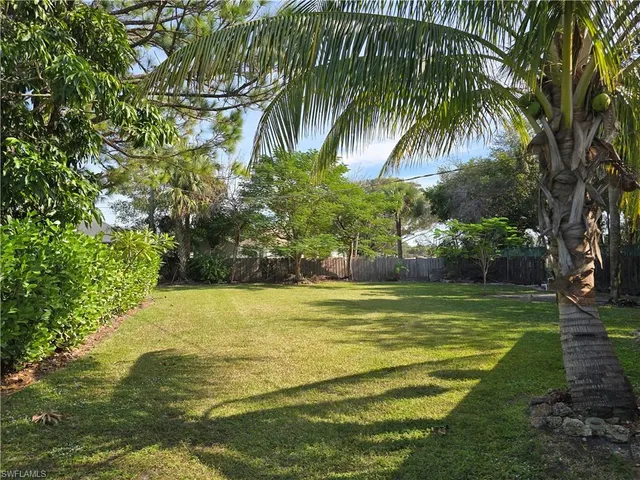 $340,000 | 27989 Temple Terrace Drive, Bonita Springs, FL 34135