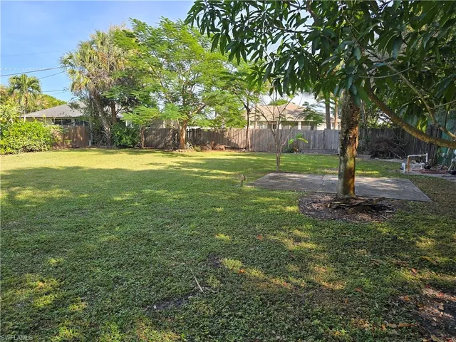 $340,000 | 27989 Temple Terrace Drive, Bonita Springs, FL 34135