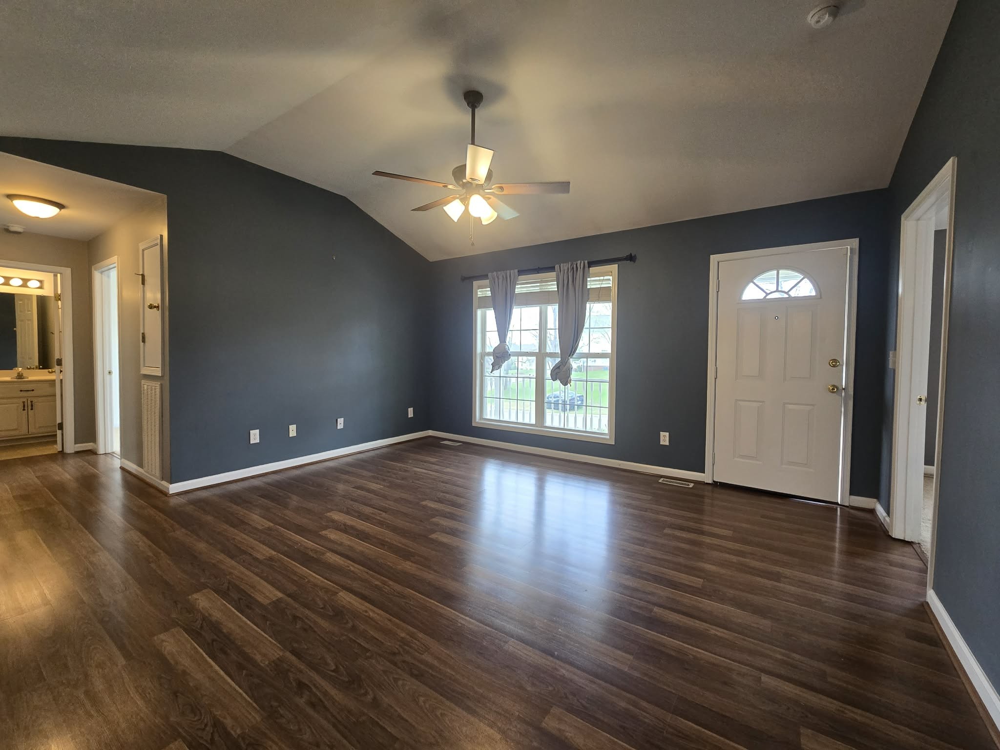 2723 Mollys Court Spring Hill, TN 37174 - Photo 4 of 18