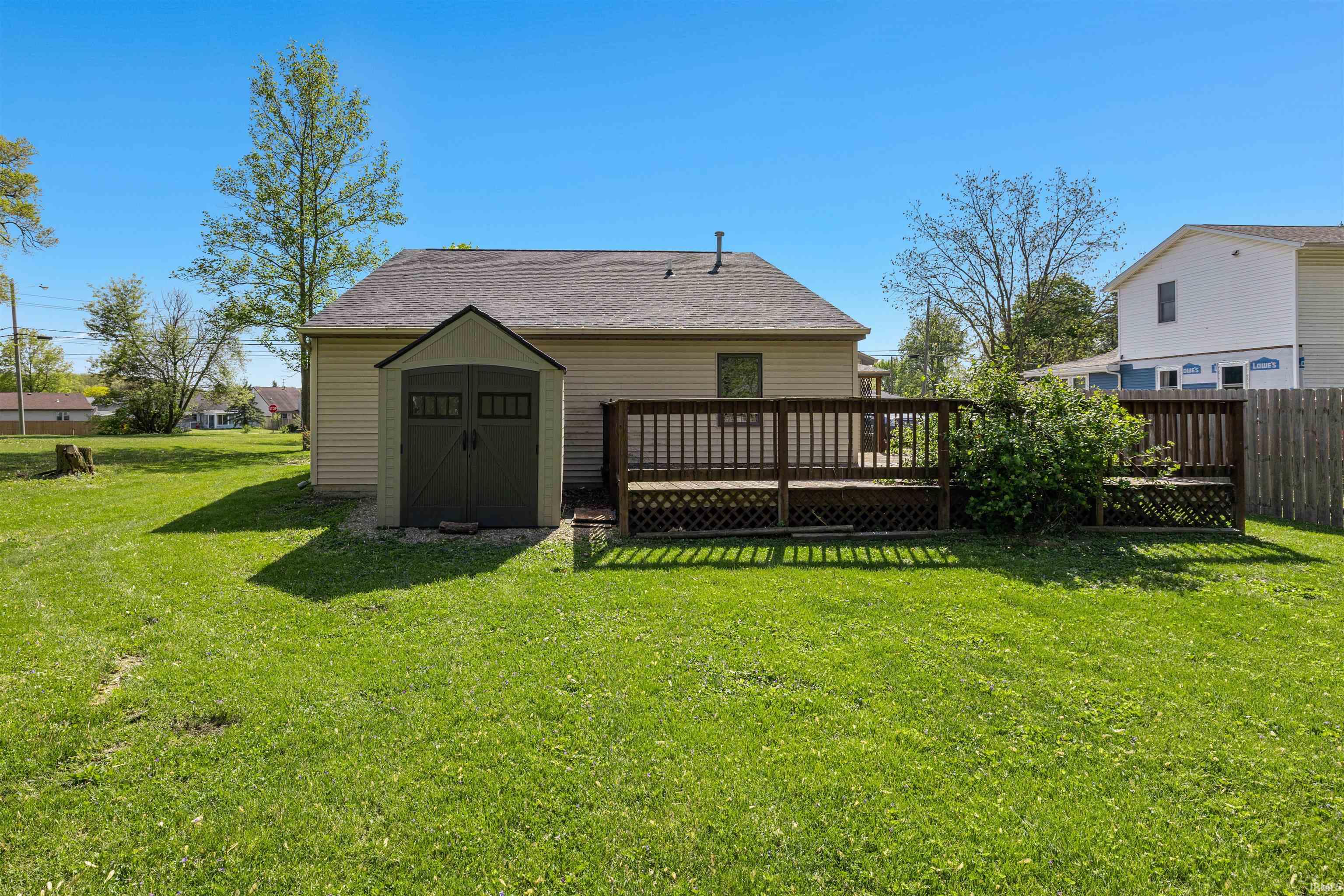3516 Leesburg Road Fort Wayne, IN 46808 - Photo 4 of 23
