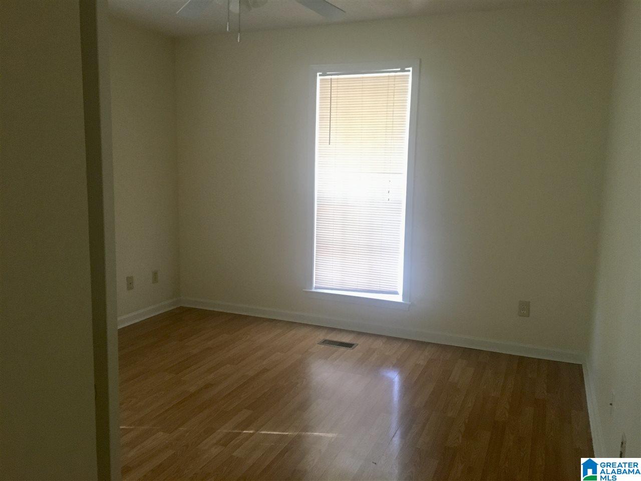 211 Ingram Avenue West Oneonta, AL 35121 - Photo 14 of 20