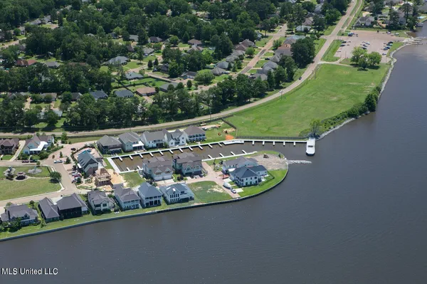 $79,900 | 165 Bald Eagle Drive, Brandon, MS 39047
