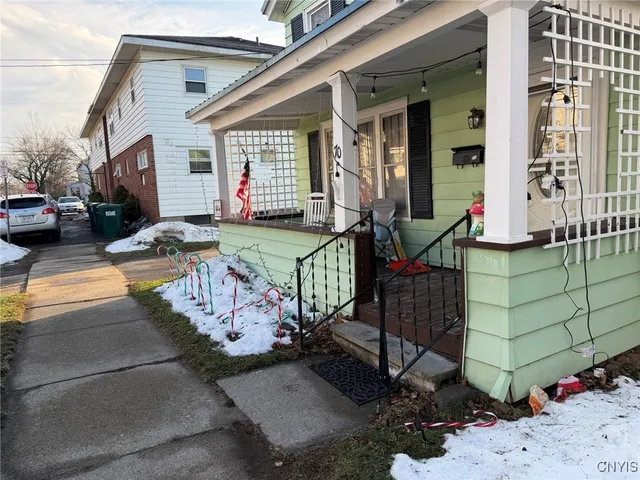 $139,999 | 70 Liberty Street, Oswego, NY 13126