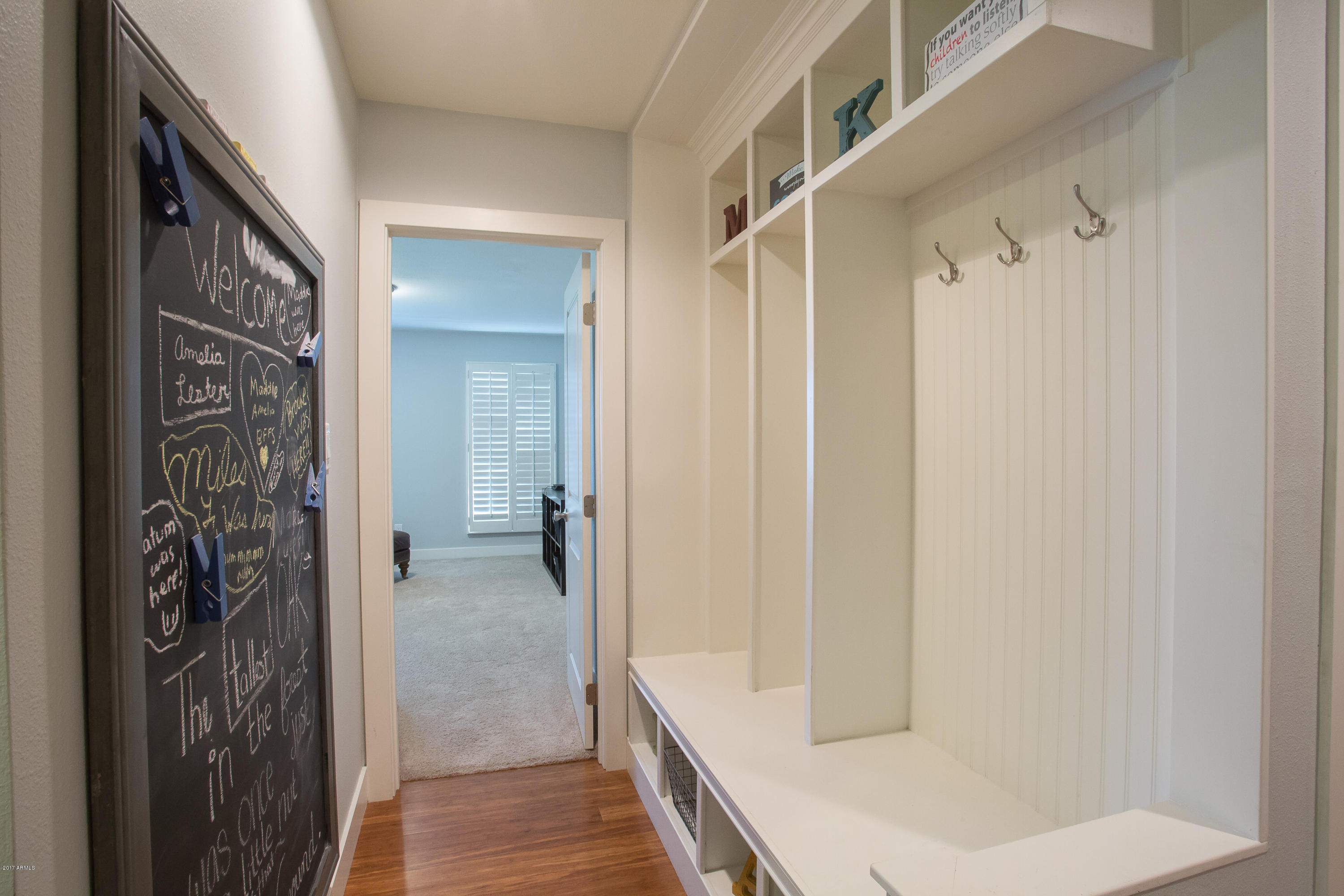 302 East Deepdale Road Phoenix, AZ 85022 - Photo 16 of 26 302 E Deepdale-14