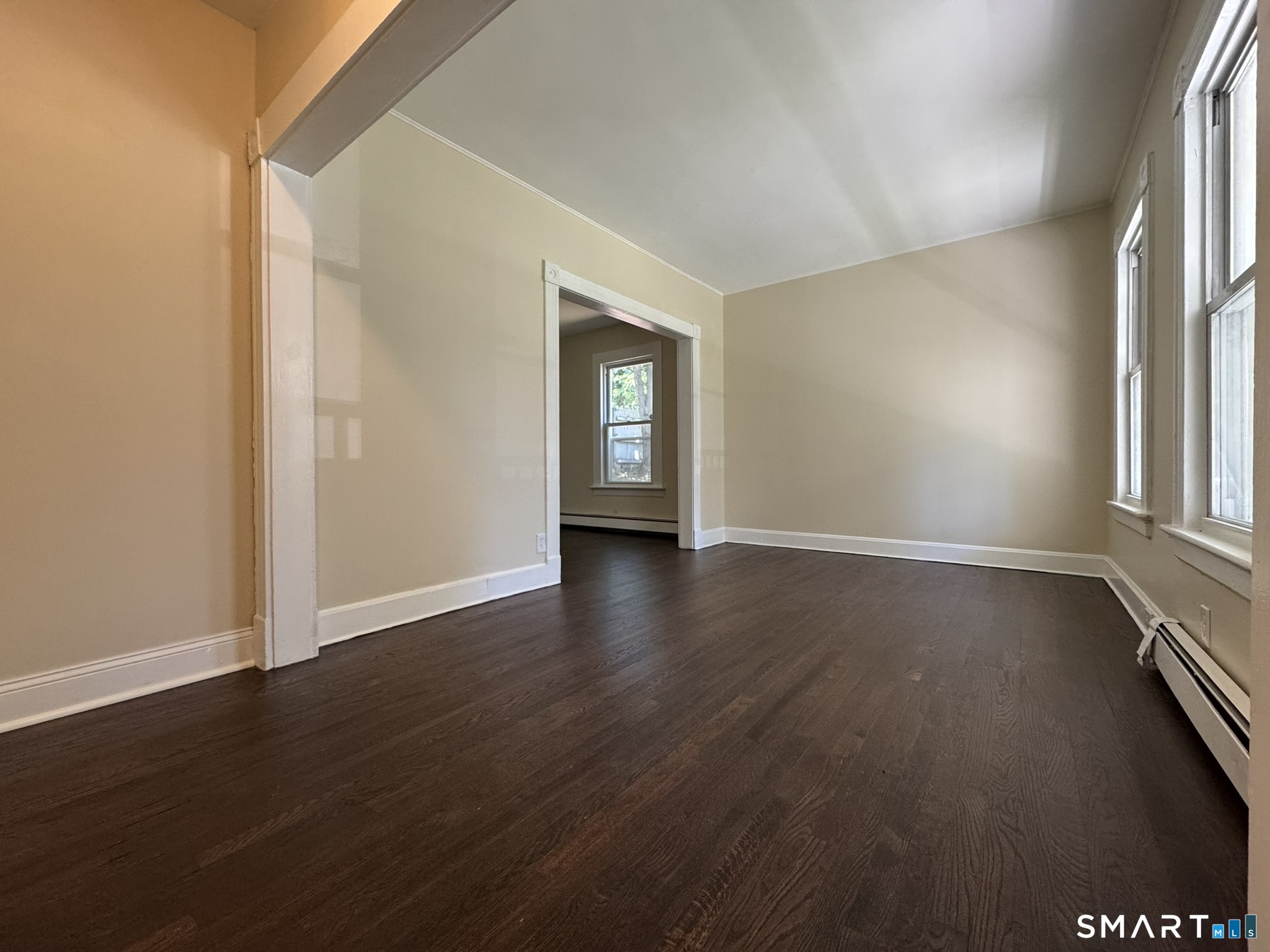 28 Quinlan Avenue Meriden, CT 06451 - Photo 7 of 28