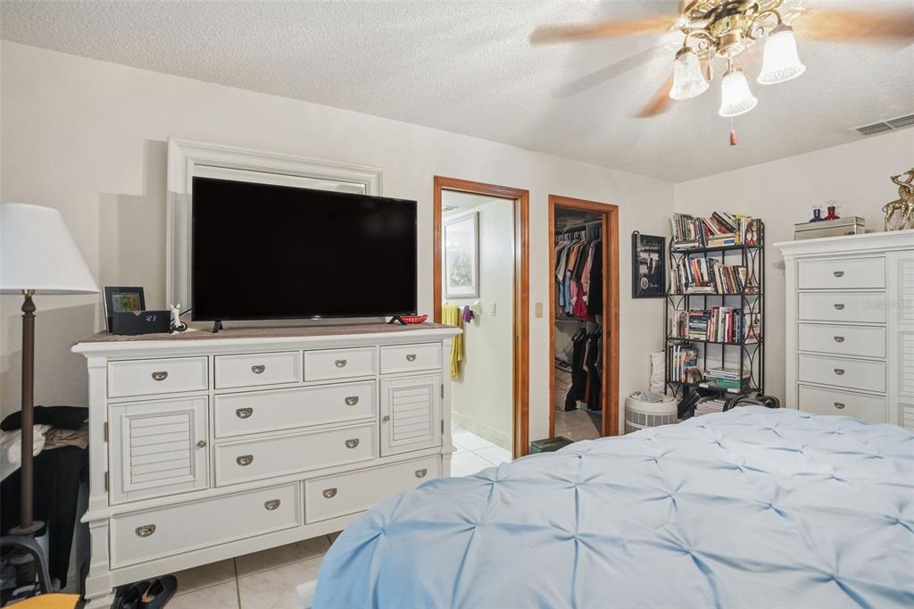 12244 Shafton Road Spring Hill, FL 34608 - Photo 26 of 45