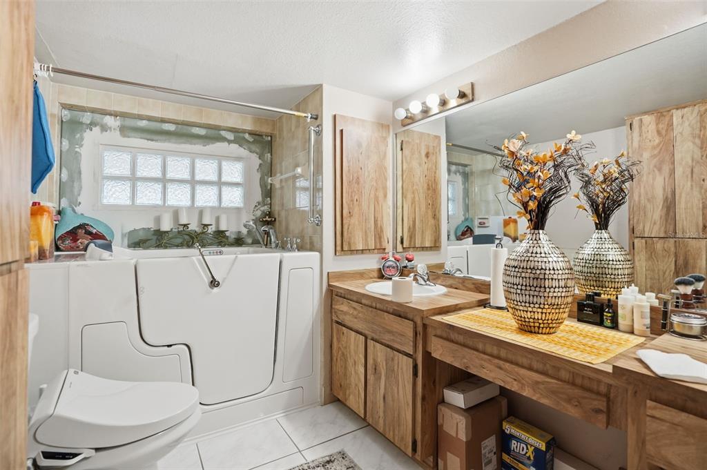 12244 Shafton Road Spring Hill, FL 34608 - Photo 27 of 45