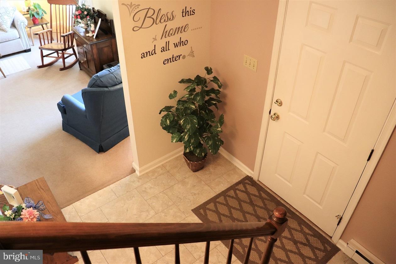 462 Willow Road Lancaster, PA 17601 - Photo 6 of 53 Foyer