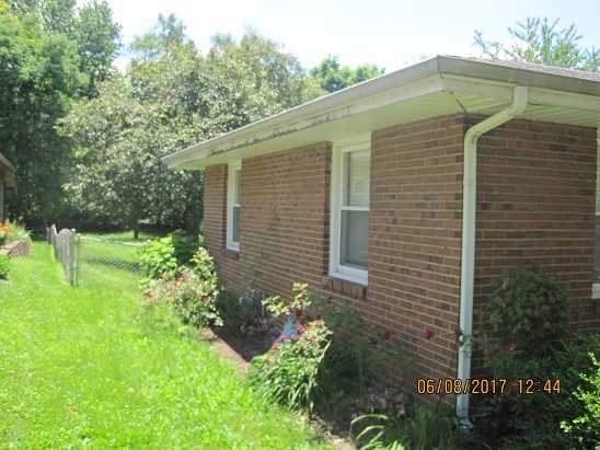 915 Lindberg Road Anderson, IN 46012 - Photo 4 of 10