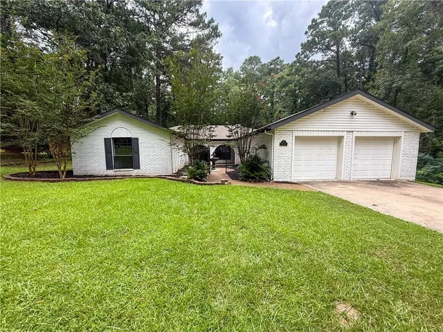 $333,000 | 3770 South Loop, Pineville, LA 71360