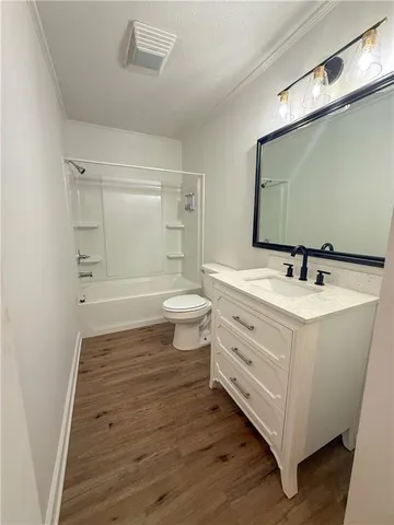 $333,000 | 3770 South Loop, Pineville, LA 71360