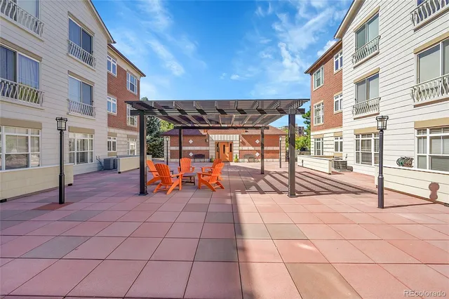 a view of steet corner