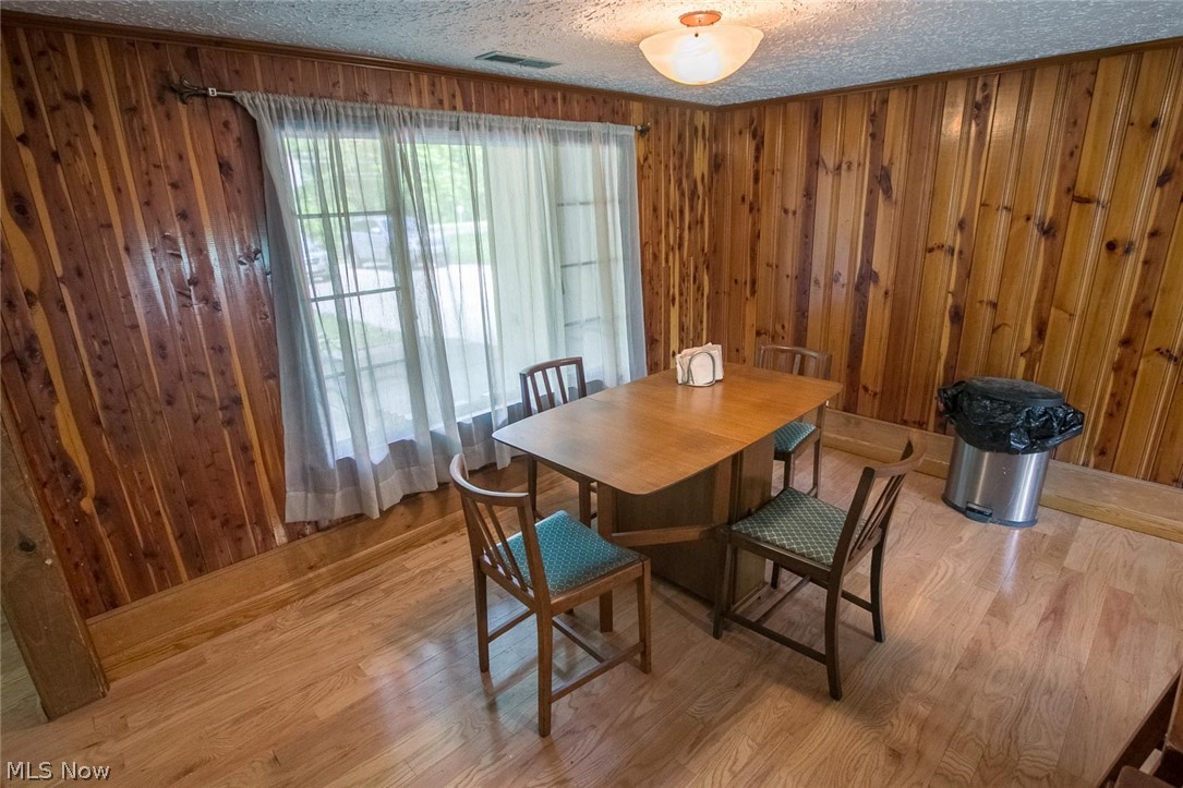 1683 South Cleveland Massillon Road Akron, OH 44321 - Photo 3 of 17