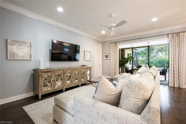 $1,750,000 | 13808 Luna Drive, Naples, FL 34109