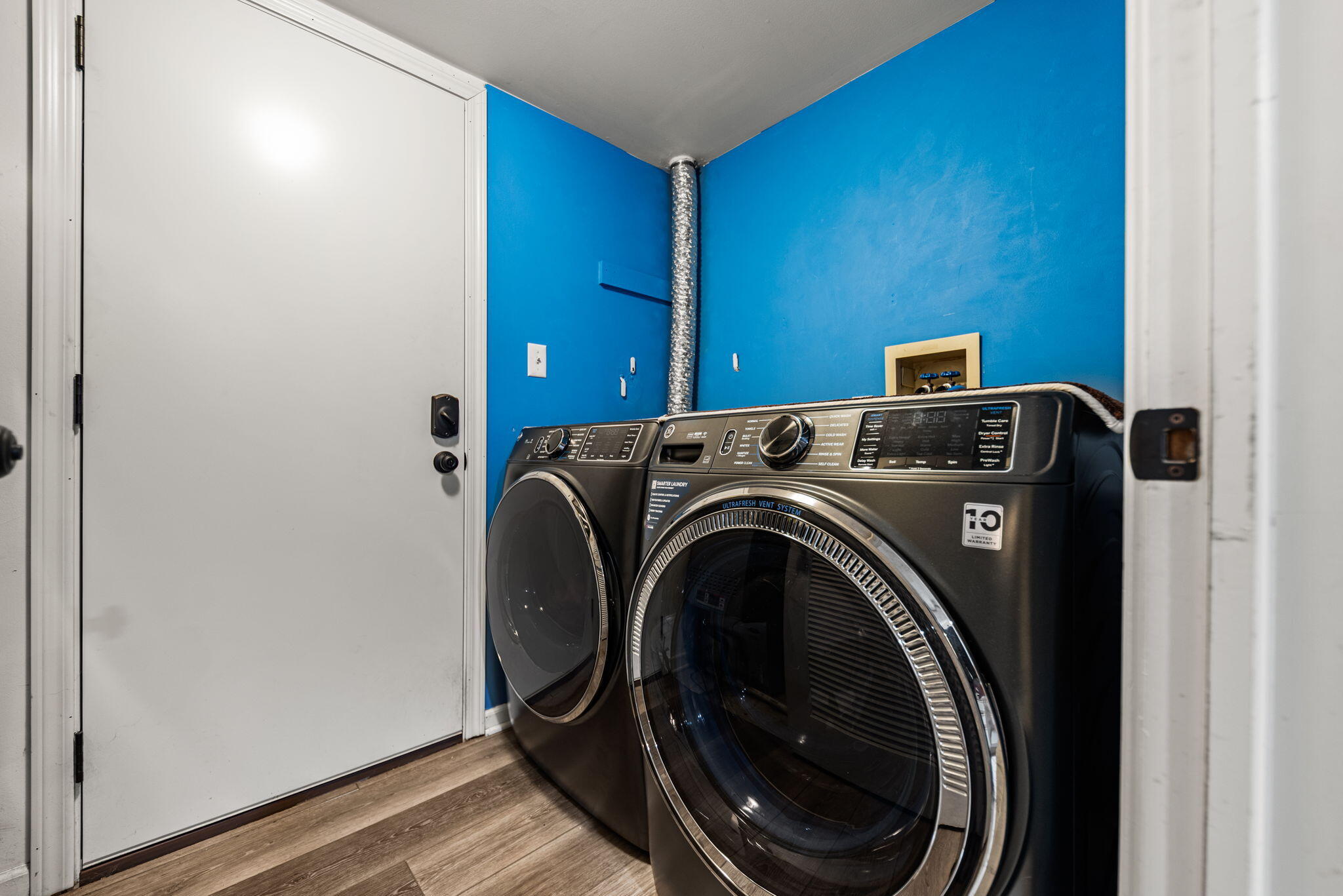 1345 West 94th Court Crown Point, IN 46307 - Photo 20 of 20 a utility room with dryer and washer