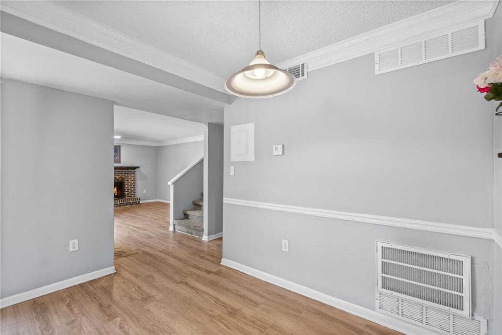 549 Summit Lane Southwest Marietta, GA 30008 - Photo 13 of 27