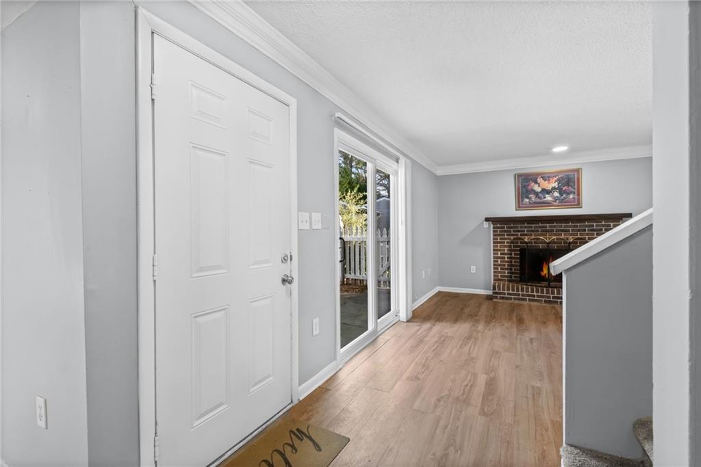 549 Summit Lane Southwest Marietta, GA 30008 - Photo 7 of 27