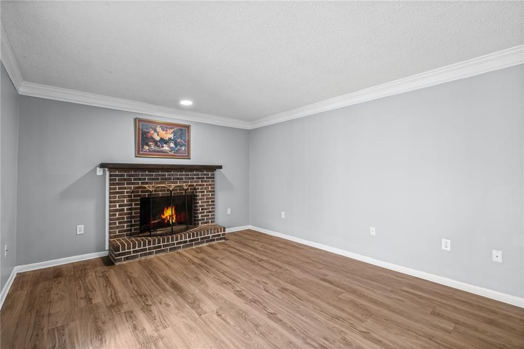 549 Summit Lane Southwest Marietta, GA 30008 - Photo 8 of 27