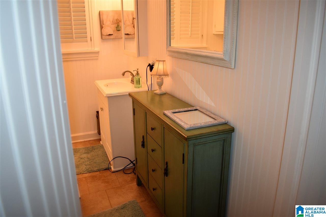 733 Martinwood Road Birmingham, AL 35235 - Photo 29 of 43