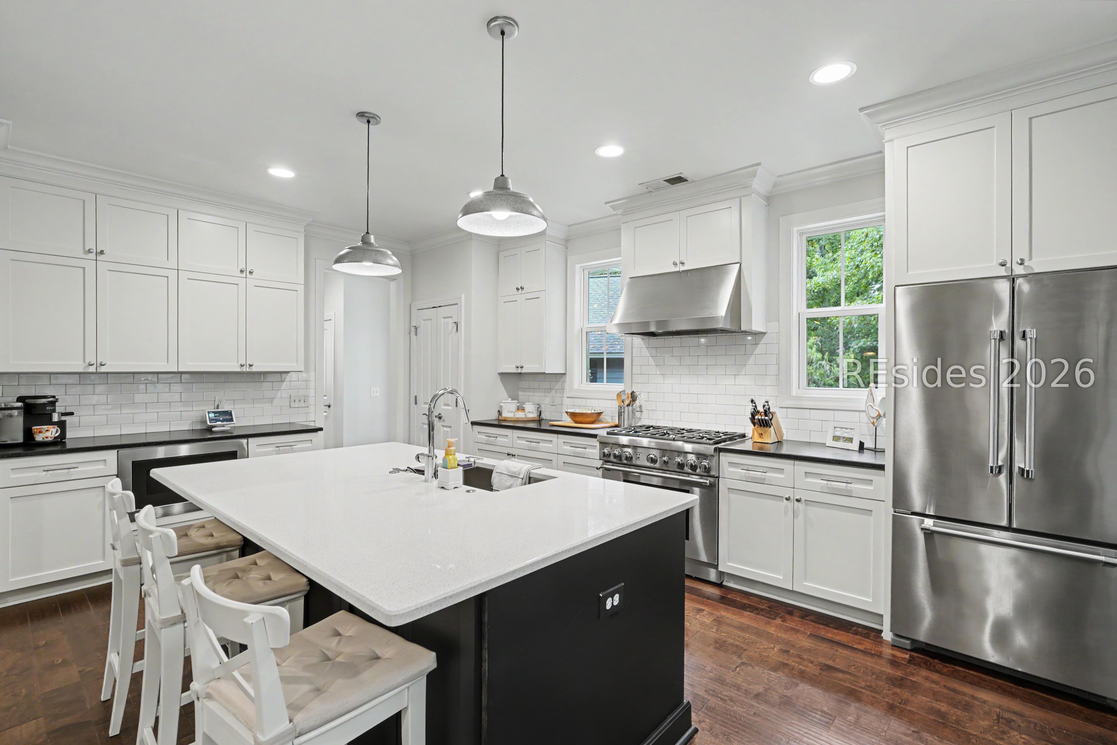 91 Daffodil Farm Road Bluffton, SC 29910 - Photo 7 of 45 Thermador gas stove is the focal point