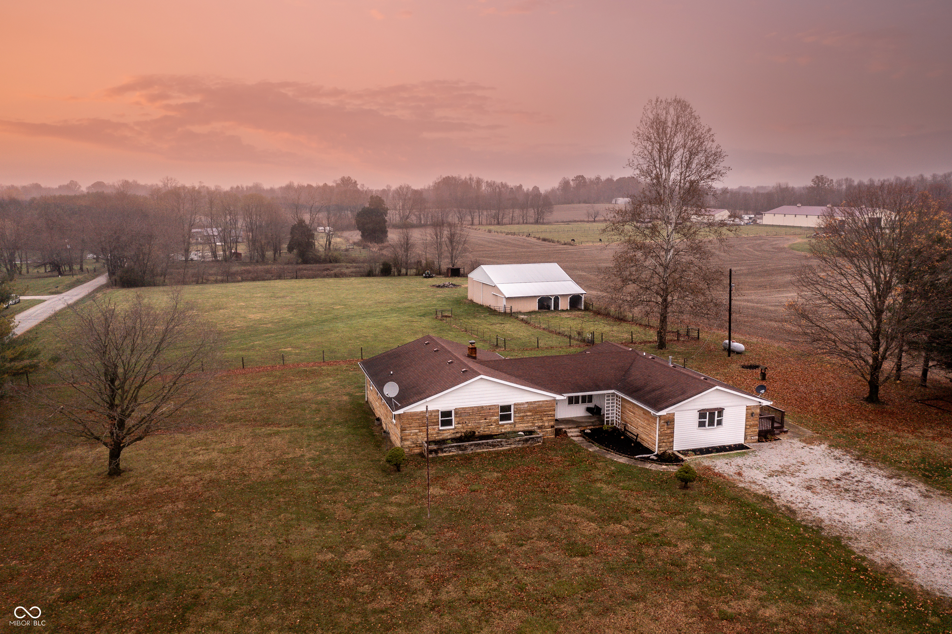 10540 West Base Line Road Paragon, IN 46166 - Photo 5 of 25