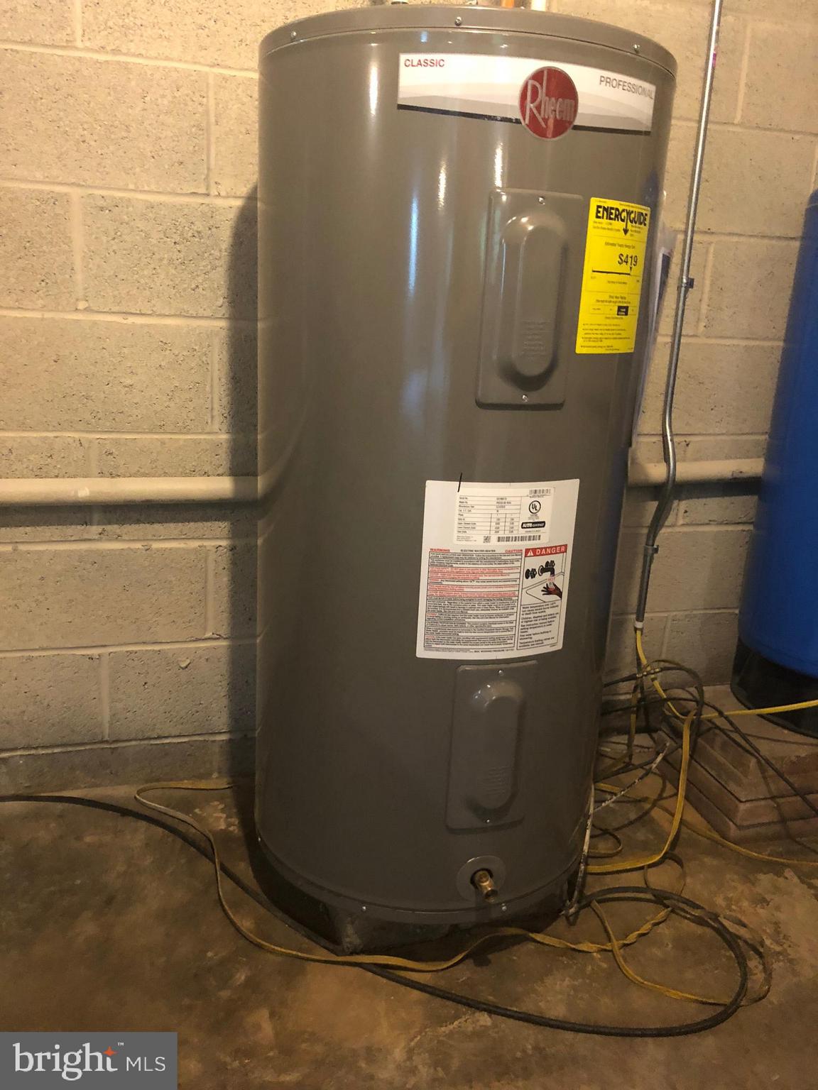 121 Kirks Mill Road Nottingham, PA 19362 - Photo 34 of 39 New water heater